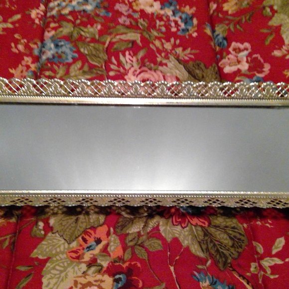 Vintage vanity tray with mirror - Picture 1 of 2
